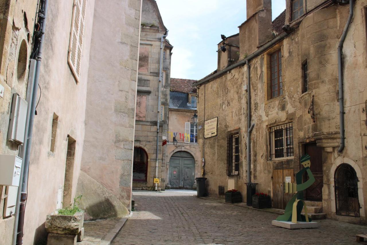Le Boudoir D'Artiste Bed and Breakfast Semur-en-Auxois Εξωτερικό φωτογραφία